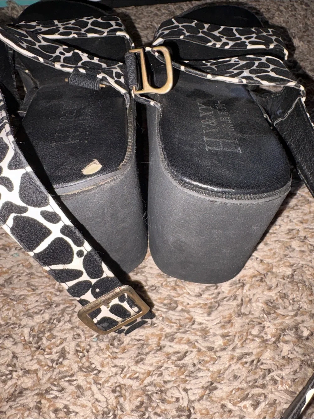 Platform Slide Sandals - Black & White Giraffe PrintY2K size 8